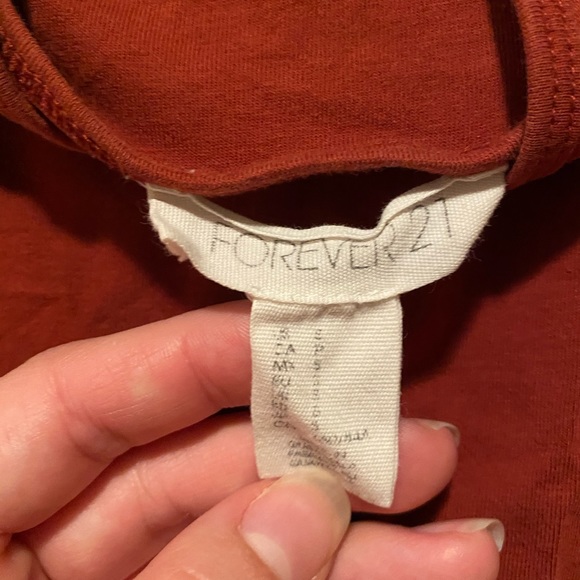 Forever 21 cami tanks - Picture 5 of 5